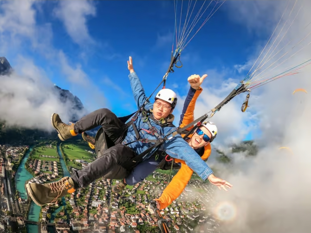 Paragliding over Interlaken